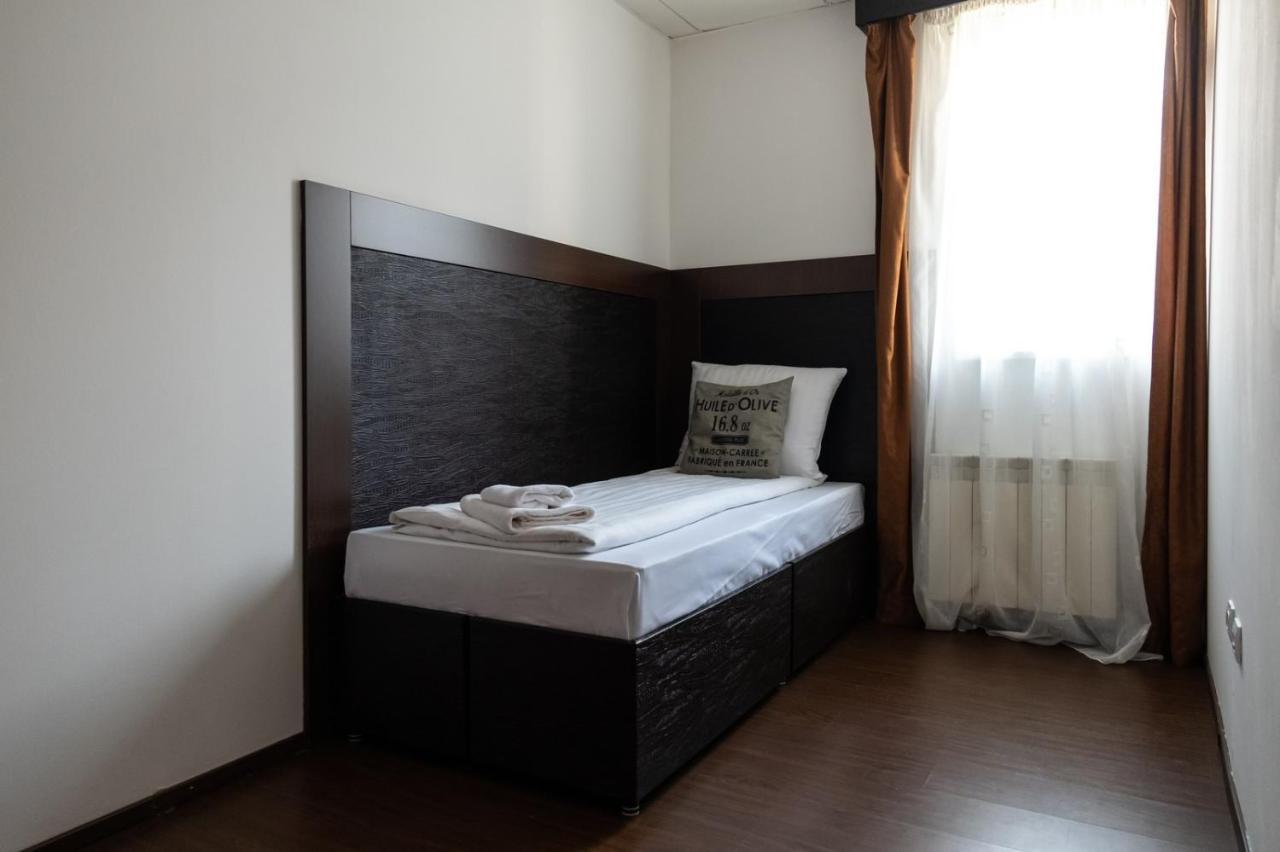 Citadela Suites - Free Parking Сараєво Екстер'єр фото