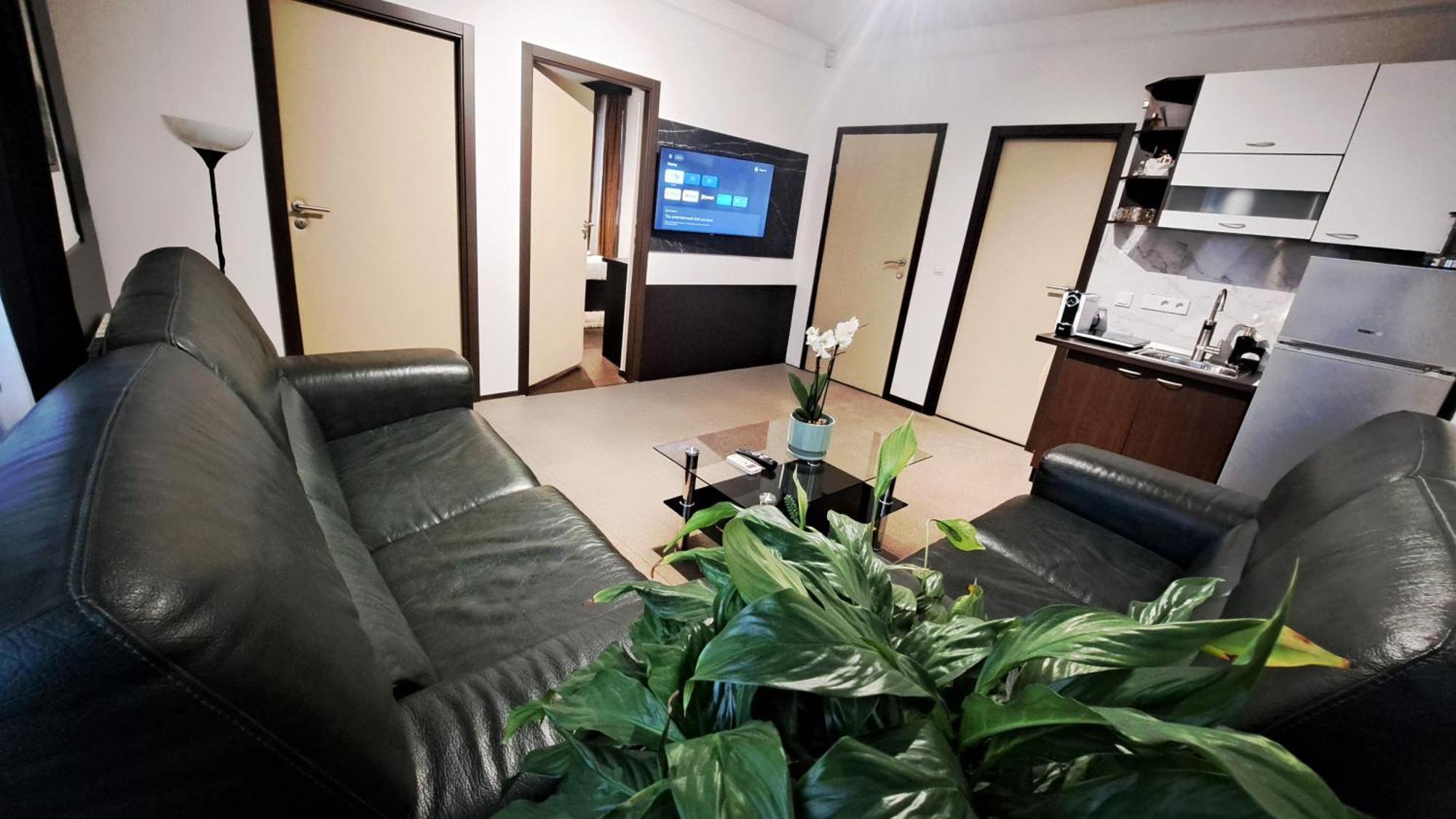 Citadela Suites - Free Parking Сараєво Екстер'єр фото