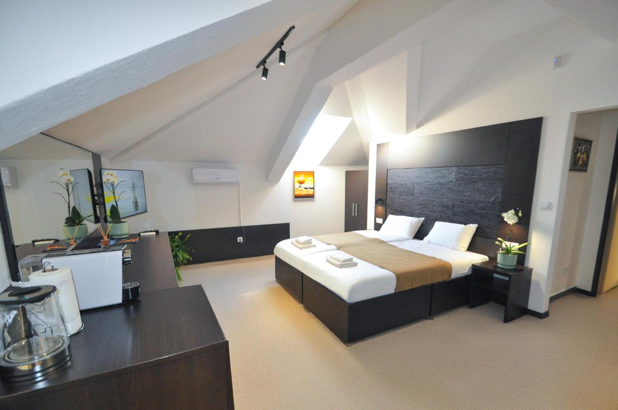 Citadela Suites - Free Parking Сараєво Екстер'єр фото
