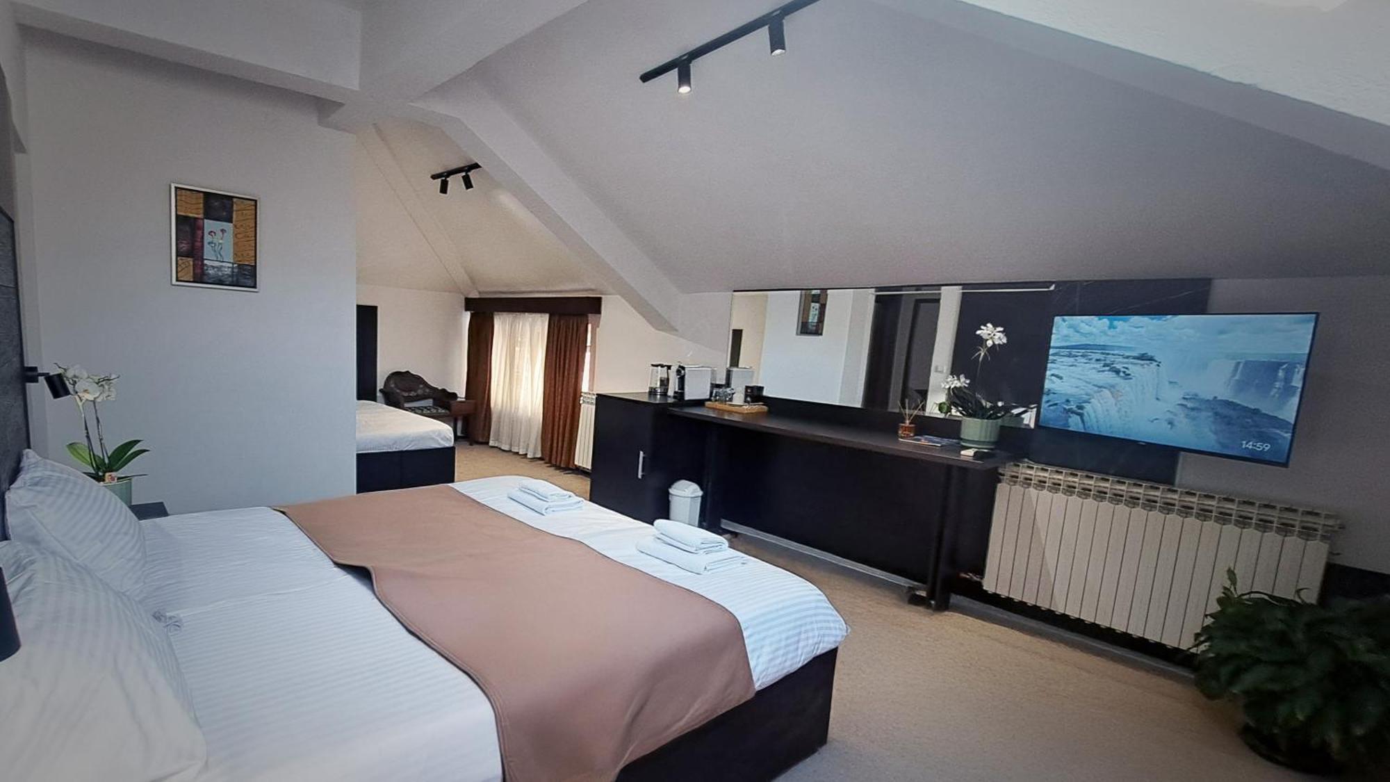 Citadela Suites - Free Parking Сараєво Екстер'єр фото