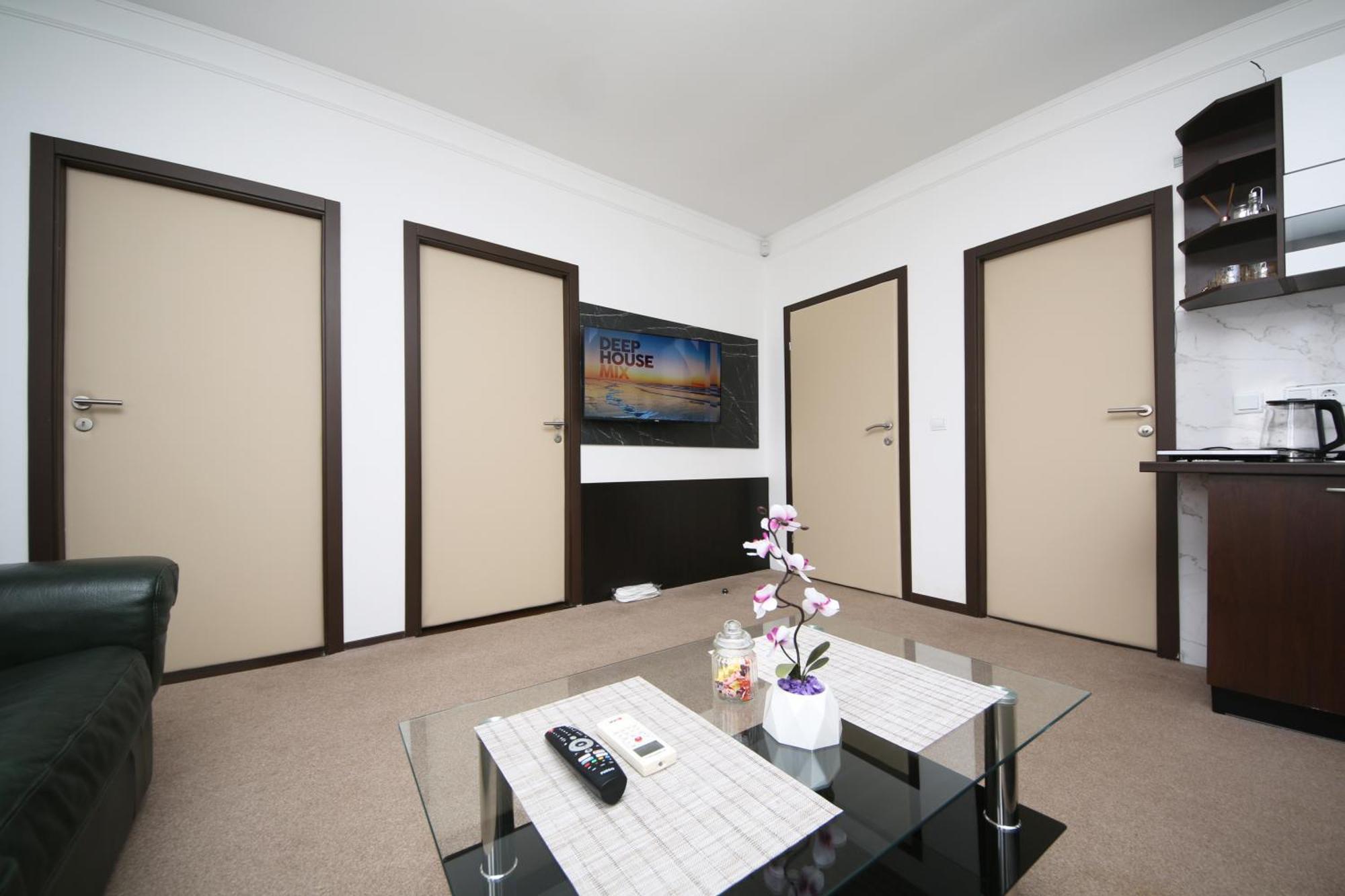 Citadela Suites - Free Parking Сараєво Екстер'єр фото